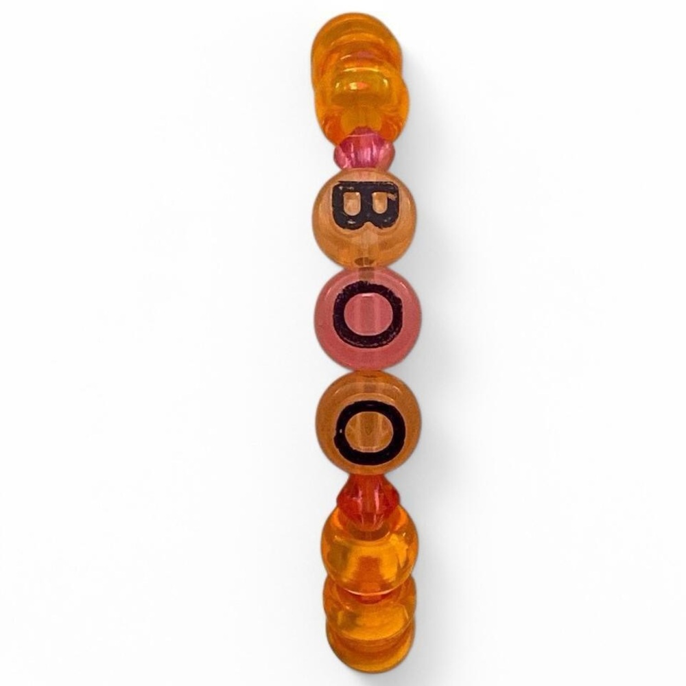 “BOO” Halloween Beaded Bracelet
